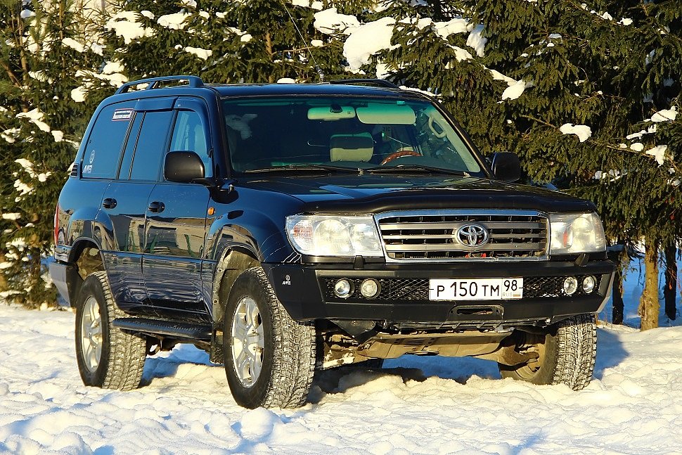 Силовой бампер задний Toyota Land Cruiser 100
