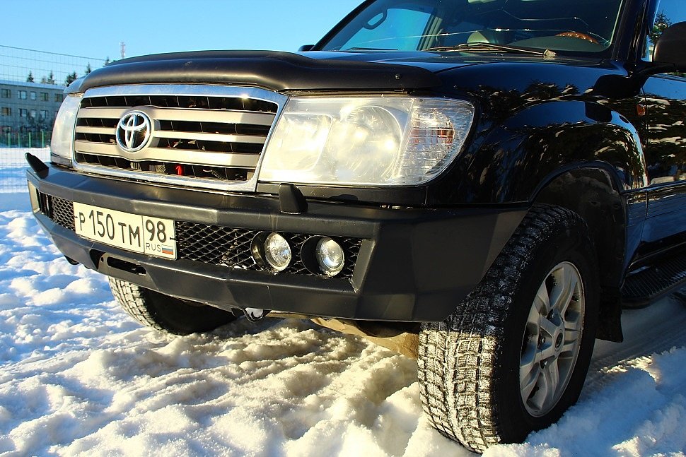 Силовой бампер задний Toyota Land Cruiser 100