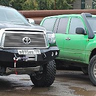 TOYOTA TUNDRA