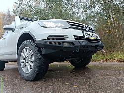 Силовой бампер для Volkswagen Touareg 2 (2010-2014)