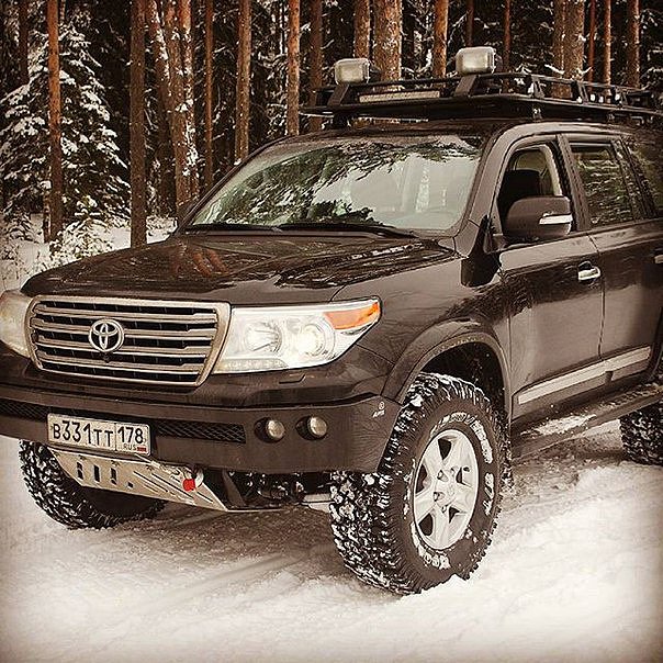 Силовой бампер Land Cruiser 200