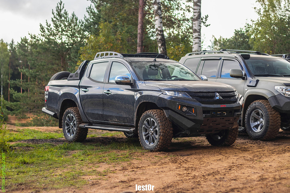 Силовые пороги для Mitsubishi L200 5 поколение рестайлинг