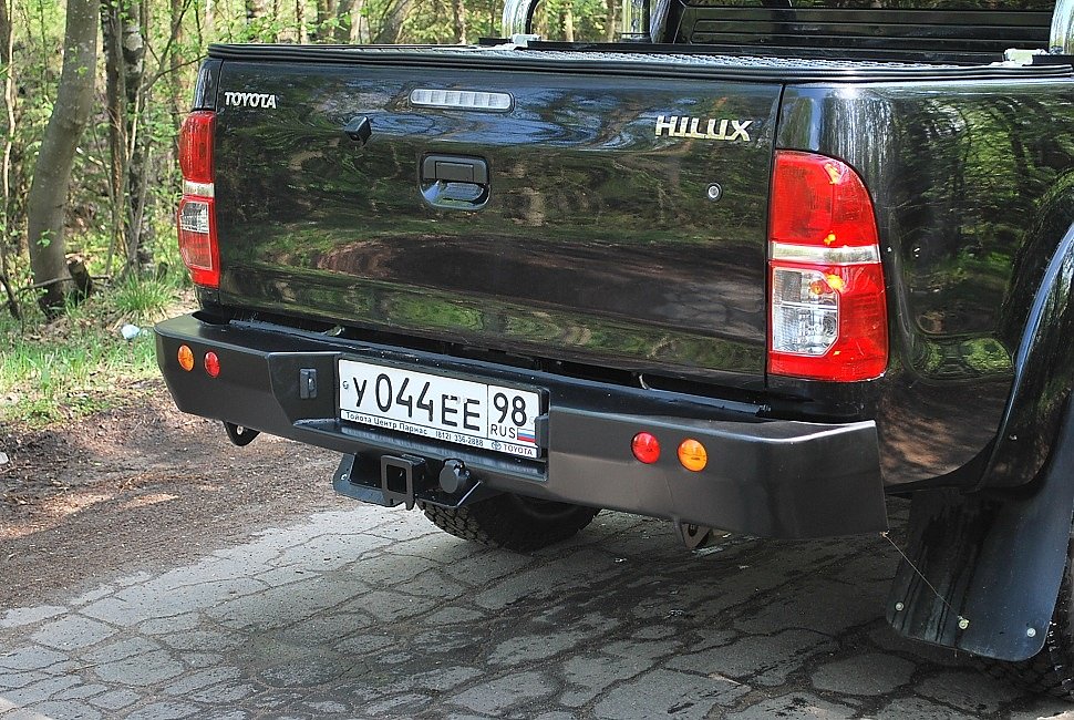 Cиловые бамперы Toyota Hi-lux серия Л