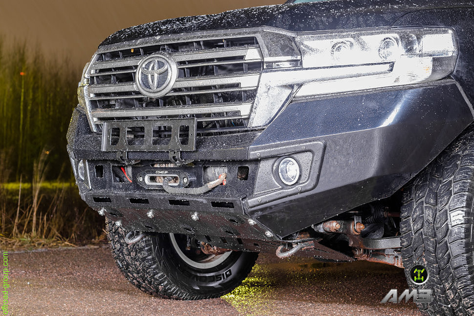 Силовой бампер Land Cruiser 200 рестайлинг