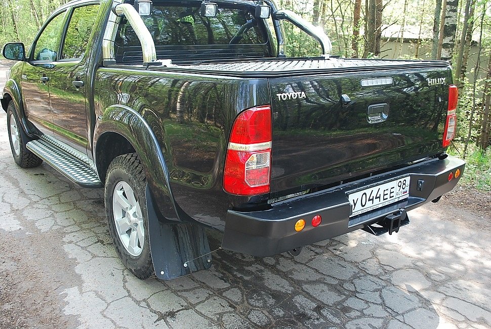 Cиловые бамперы Toyota Hi-lux серия Л