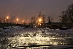 TLC120 Экспедиционник. Силовой обвес спроектирован и разработан Лабораторией Полного Привода г.Санкт-Петербург.
На машину установлены: Силовые бампера, силовые пороги, силовая защита, силовой алюминиевый багажник, оптика prolight, лебедки master winch, пружины vlad Springs, усиленные амортизаторы.