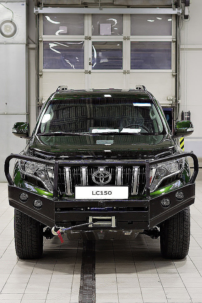 Силовой обвес Toyota Land Cruiser Prado 150 рестайлинг