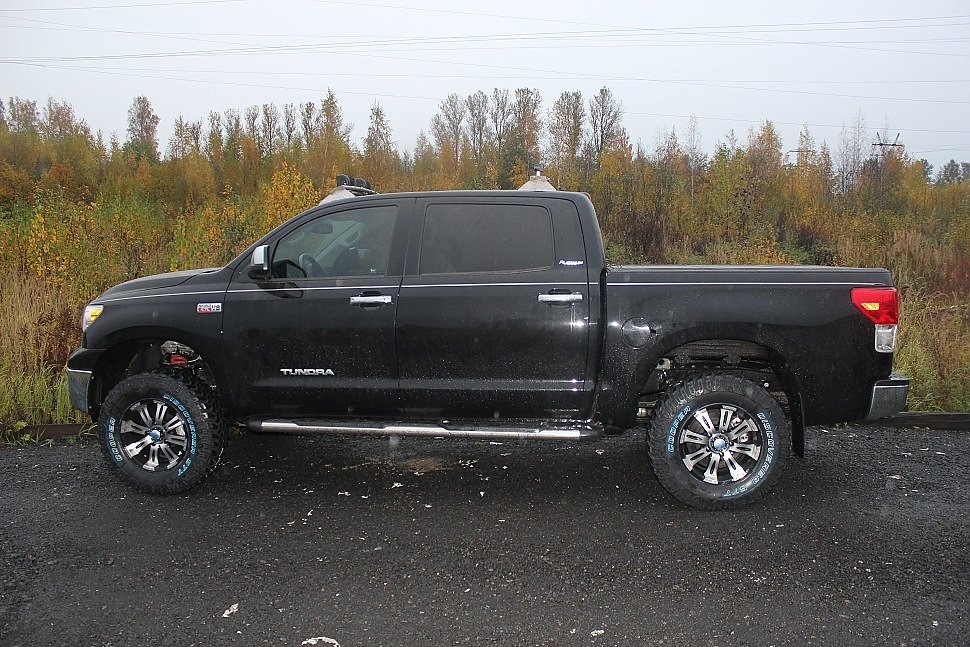 Силовой обвес скрытого ношения Toyota Tundra 2012
