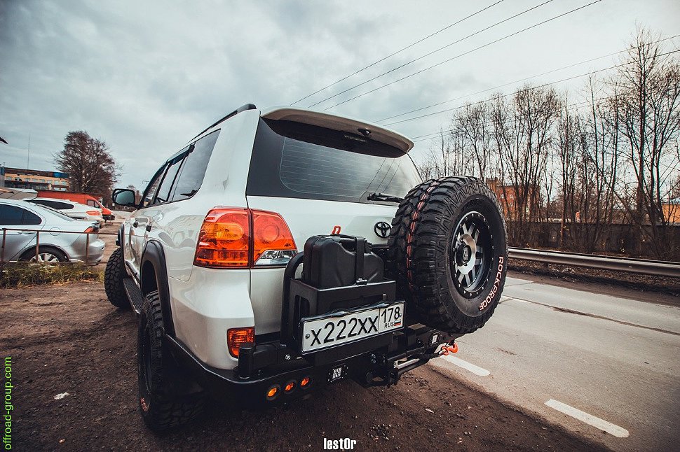 Силовой бампер Land Cruiser 200