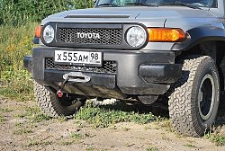Площадка под лебедку в штатный бампер FJ Cruiser