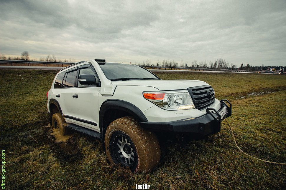 Силовое пороги Land Cruiser 200