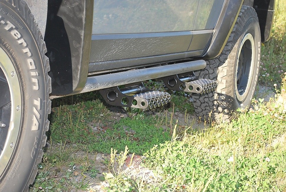 Подножка FJ Cruiser
