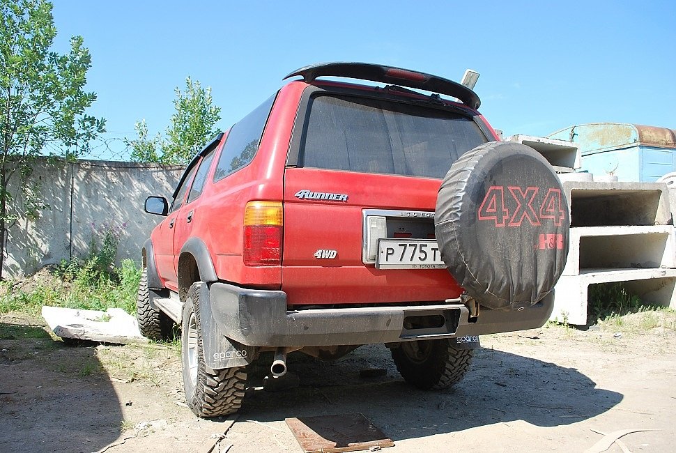 Старая модель силового бампера заднего 4Runner 130