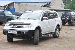 Силовой бампер передний Mitsubishi Pajero Sport II (серия Л)