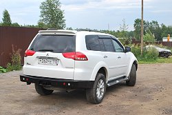 Силовой бамперзадний Mitsubishi Pajero Sport II