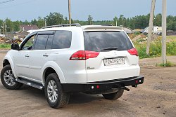 Силовой бамперзадний Mitsubishi Pajero Sport II