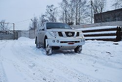 Nissan Navara силовой обвес (передний силовой бампер, задний силовой бампер, защита  днища, боди лифт кузова)Передний силовой бампер Nissan Navara, производства компании "Тамерлан"