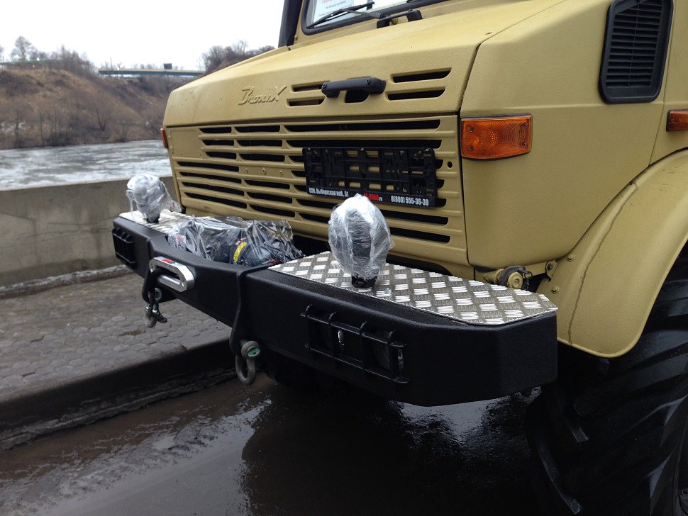 Силовой бампер передний Mercedes-Benz Unimog U435/1300L