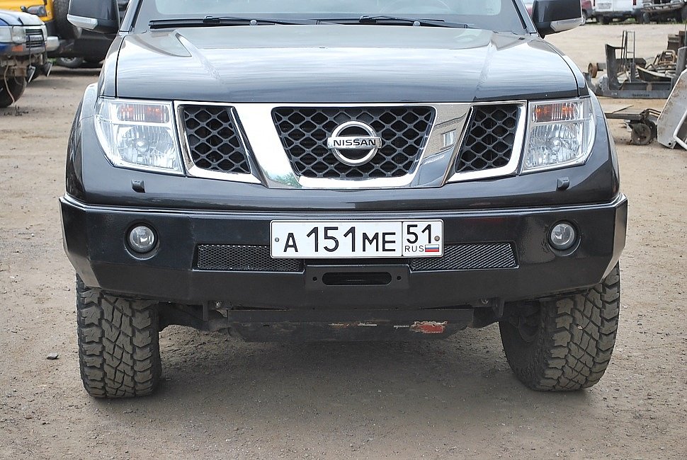 Nissan Navara силовой обвес (передний силовой бампер, задний силовой бампер, защита  днища, боди лифт кузова)Передний силовой бампер Nissan Navara, производства компании "Тамерлан"