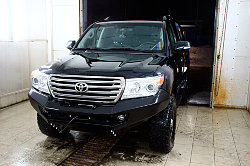 Силовой бампер для Land Cruiser 200 Рино