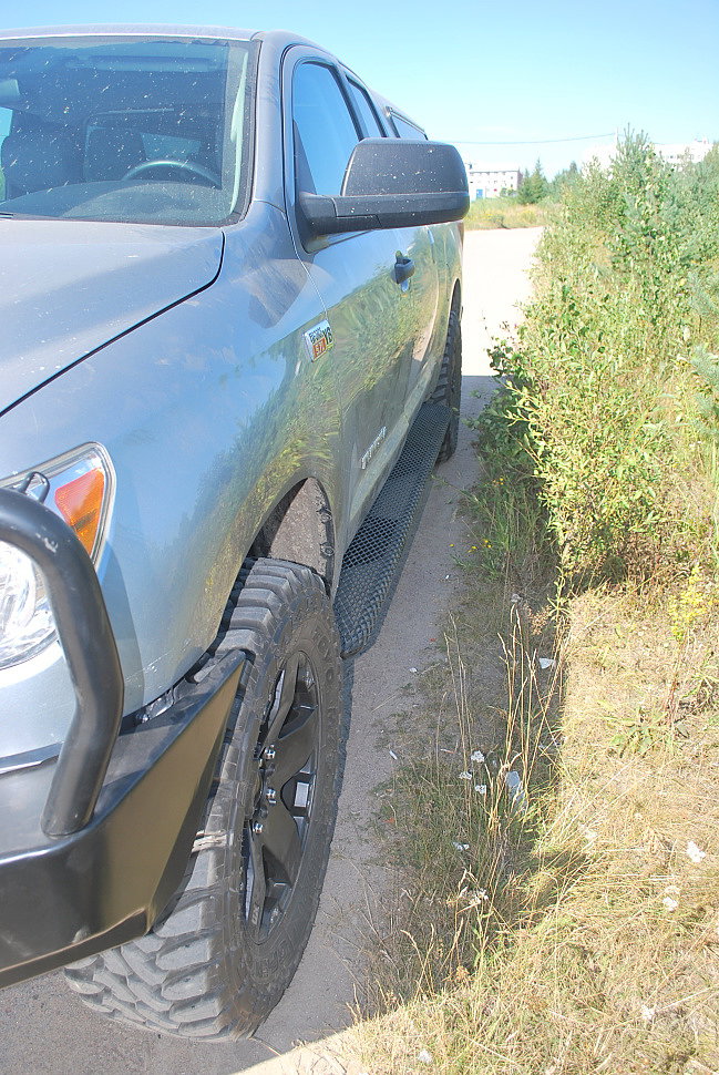 Силовые пороги Toyota Tundra