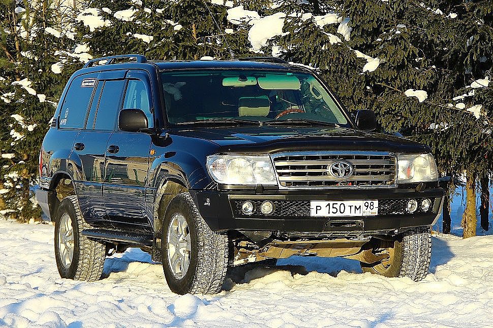 Силовой бампер задний Toyota Land Cruiser 100