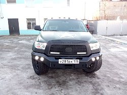 Силовой бампер на Toyota Tundra