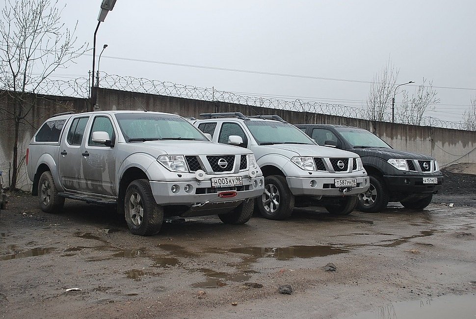 Nissan Navara силовой обвес (передний силовой бампер, задний силовой бампер, защита  днища, боди лифт кузова)Передний силовой бампер Nissan Navara, производства компании "Тамерлан"
