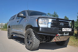 Силовой бампер передний Toyota Tundra (серия Т)