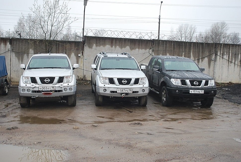Nissan Navara силовой обвес (передний силовой бампер, задний силовой бампер, защита  днища, боди лифт кузова)Передний силовой бампер Nissan Navara, производства компании "Тамерлан"