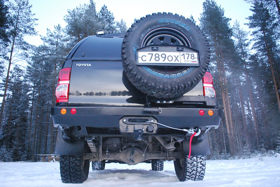 Силовой обвес Toyota Hilux лебёдка, фаркоп, подвеска, лифт, калитка