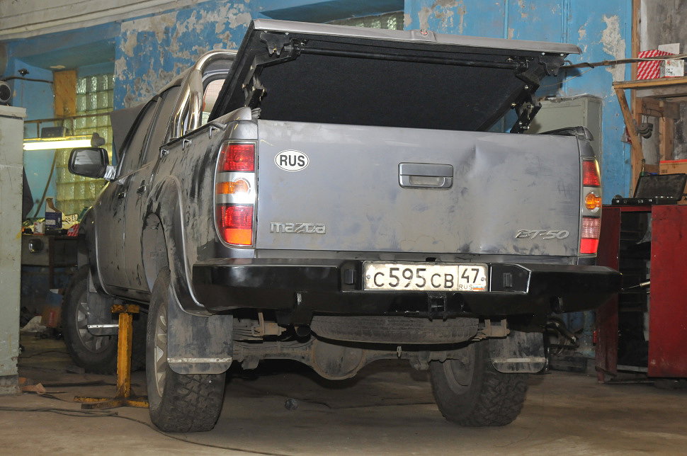 Силовой бампер задний  Mazda BT50
