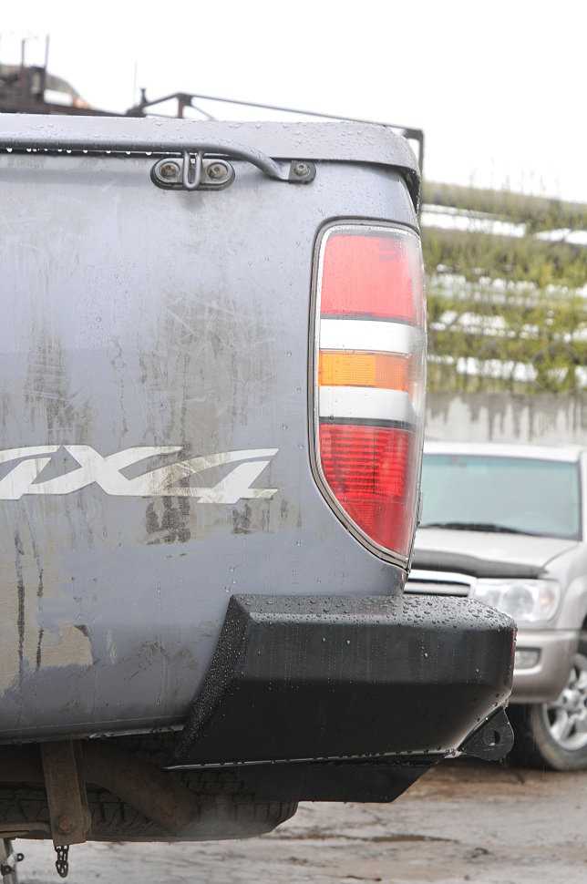 Силовой бампер задний  Mazda BT50