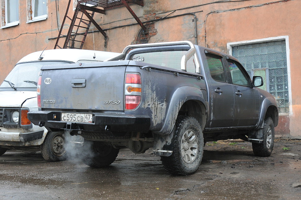 Силовой бампер задний  Mazda BT50