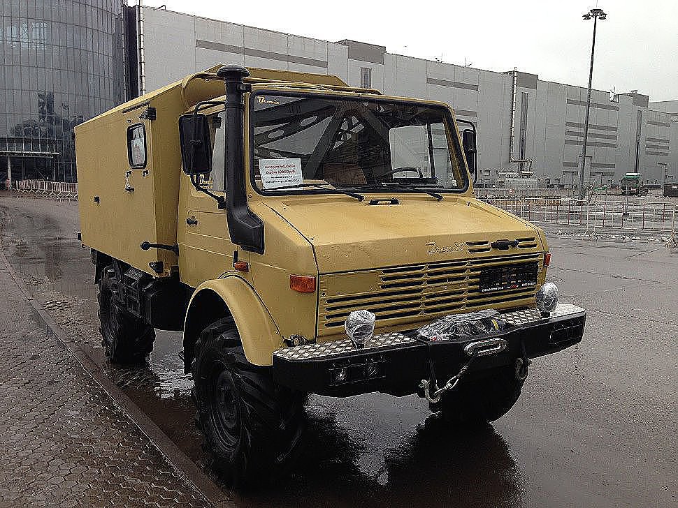 Силовой обвес Pathfinder калиткаСиловой бампер передний Mercedes-Benz Unimog U435/1300L