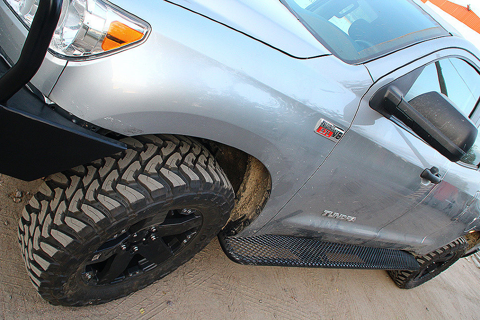 Силовые пороги Toyota Tundra