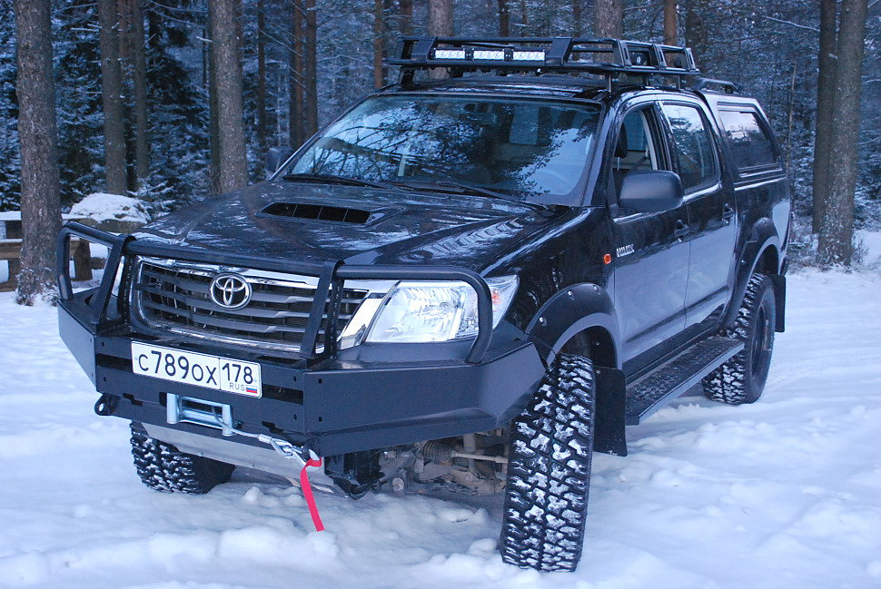 Силовой обвес toyota hilux 