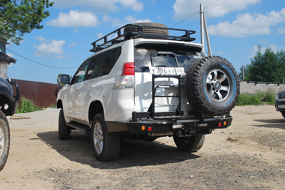 Силовой обвес Toyota Land Cruiser Prado 150 задний бампер, калитка