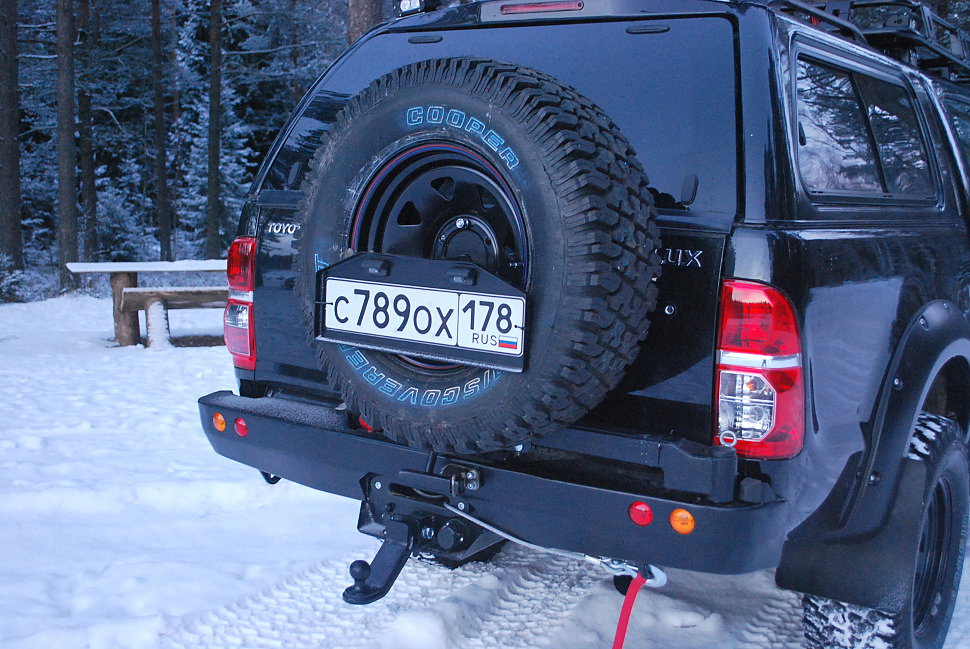 Силовой обвес Toyota Hilux задний бампер, фаркоп, лебёдка