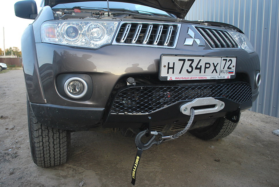лебедка в штатный бампер pajero sport