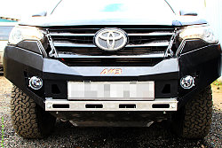 Силовой бампер для Toyota Fortuner