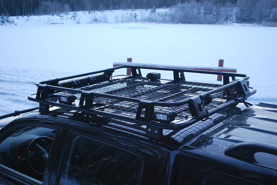 Силовой обвес Toyota Hilux экспедиционный багажник