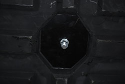 Топливный бак полиэтиленовый Toyota Land Cruiser 150 (дополнительный), 
Объём бака 98 литров;
Масса бака 14 кг;
Толщина стенки до 8 мм;
Срок службы 10 лет;
 Гарантия 1 год;