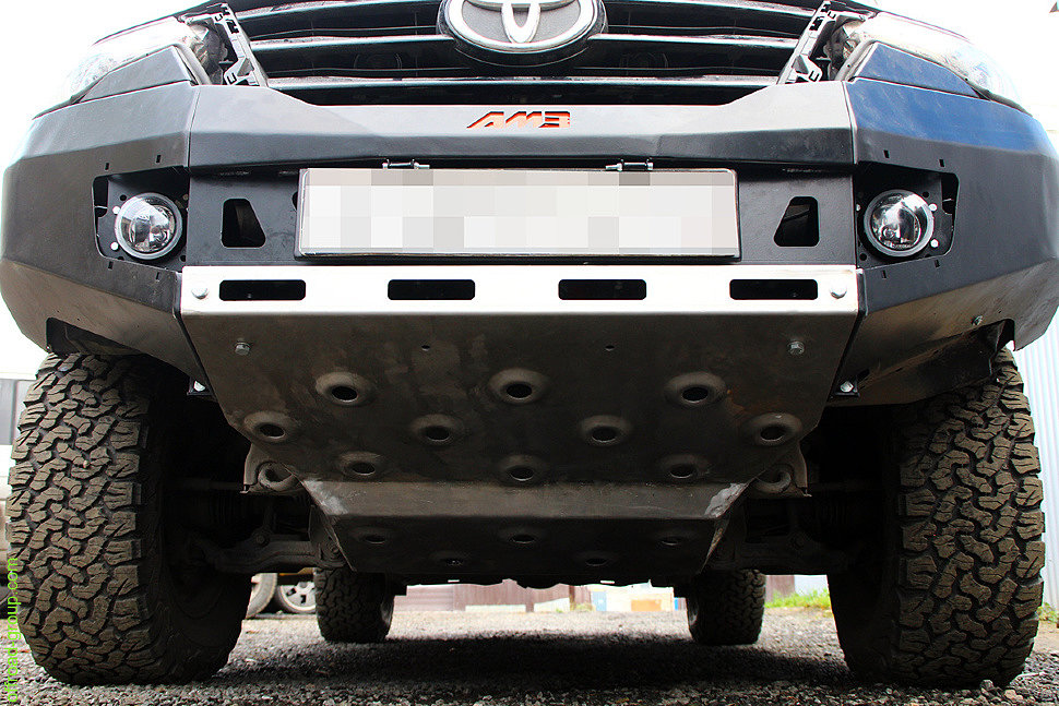 Силовой бампер для Toyota Fortuner