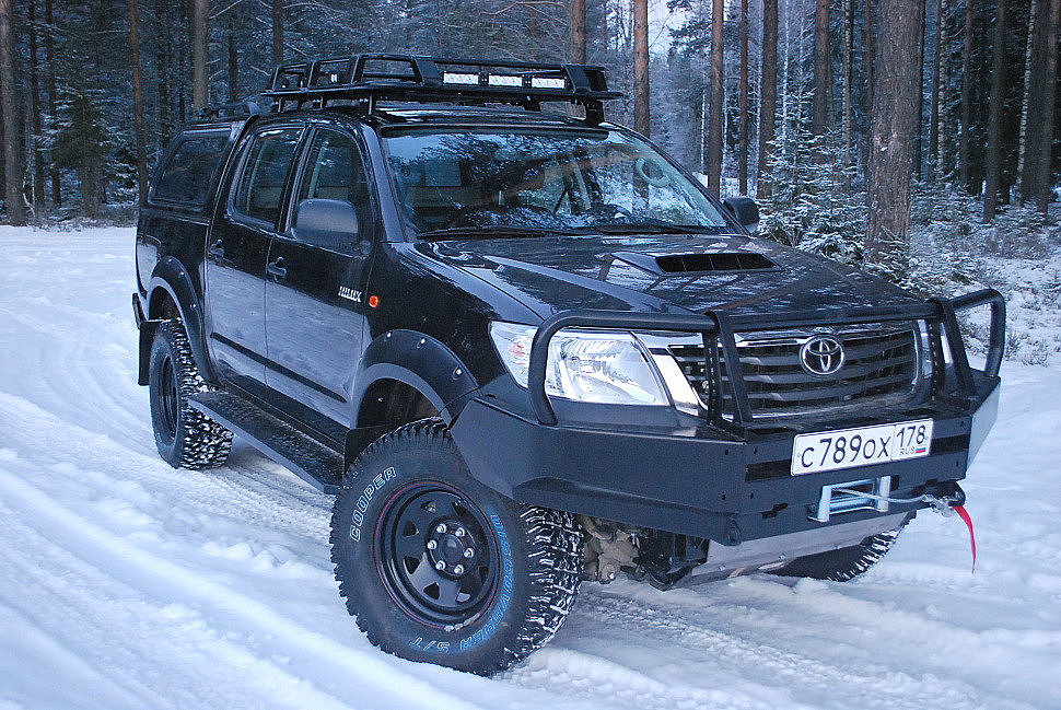 Силовой обвес Toyota Hilux экспедиционный багажник, передний бампер