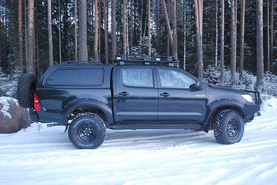 Силовой обвес Toyota Hilux