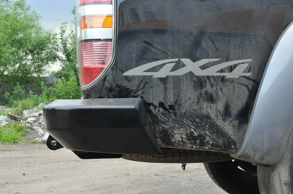 Силовой бампер задний  Mazda BT50