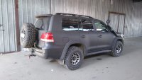 Калитка запасного колеса и площадка под лебедку в штатный бампер Toyota Land Cruiser 200