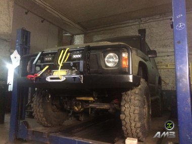 Силовой бампер передний Nissan Patrol Y60 (Серия-C)