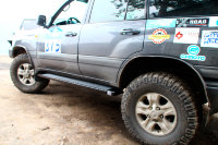 Силовые пороги Toyota Land Cruiser 100, Lexus LX 470 с гидроподвеской и без гидры